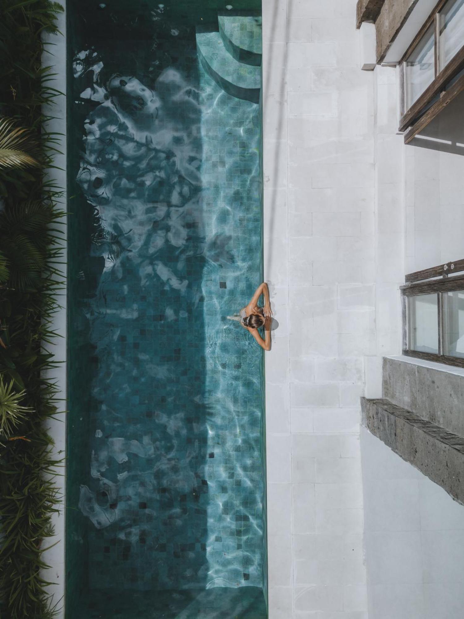 Aster Villa Seminyak Eksteriør bilde